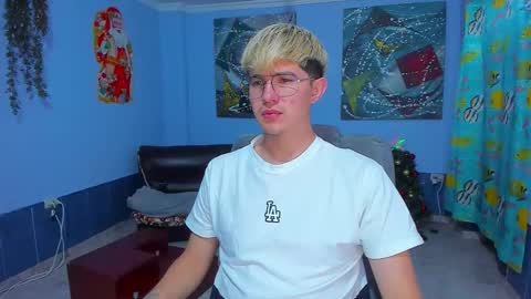 .... online show from December 2, 7:20 pm