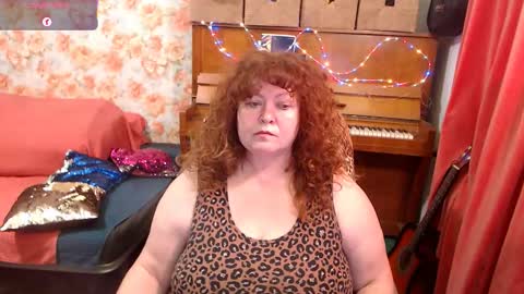 PatsyORose online show from December 4, 4:33 am