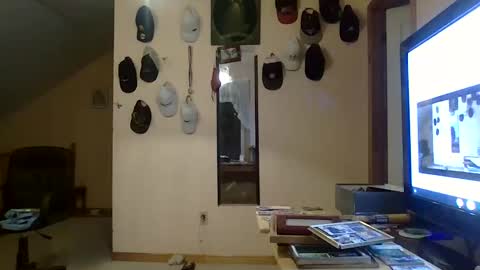 pattyboy1979 online show from October 25, 11:32 pm