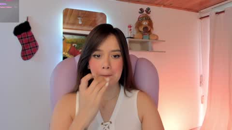 Sofa online show from December 7, 9:44 pm