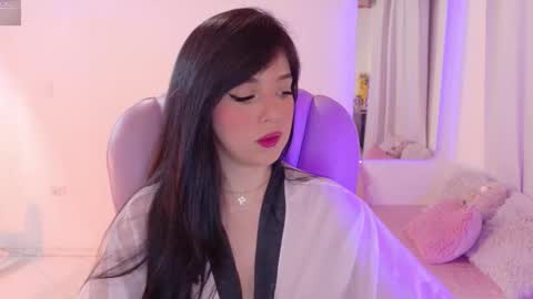 Sofa online show from October 18, 4:37 am