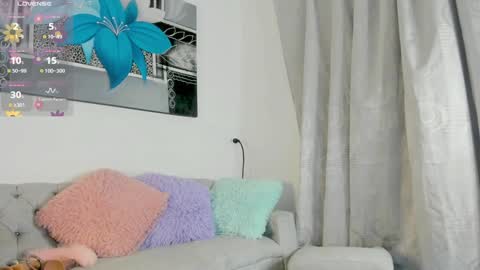 paulina online show from February 1, 1:23 am