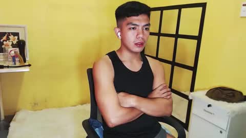 MrBigPaul online show from November 4, 6:40 pm