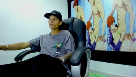 Snapshot of paul_booy chatting on November 4, 12:37 pm Paul online show from November 4, 12:37 pm