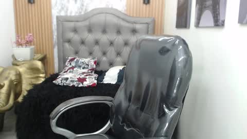 PAUL online show from November 9, 12:47 pm