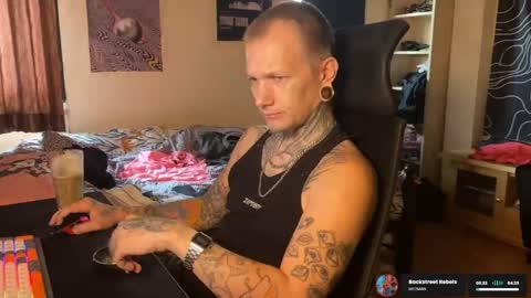 Paul online show from April 8, 3:06 am