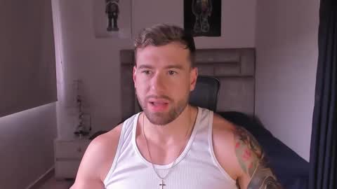 PAUL ROGER online show from October 19, 1:56 pm