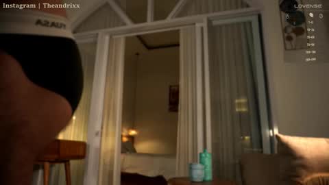 Snapshot of paul_rubini chatting on March 18, 5:49 pm Paul online show from March 18, 5:49 pm