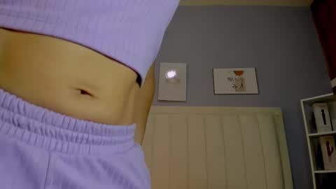 Pau online show from November 30, 1:15 pm