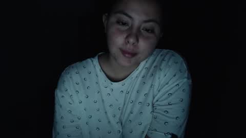 Snapshot of paula_torrez chatting on October 12, 6:23 am paula_torrez online show from October 12, 6:23 am