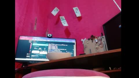 Snapshot of paulavaltina21 chatting on April 11, 2:16 am PAULA VALENTINA online show from April 11, 2:16 am