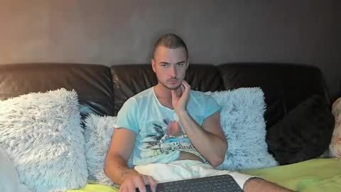 Snapshot of paulblack021 chatting on October 24, 8:49 pm paulblack021 online show from October 24, 8:49 pm