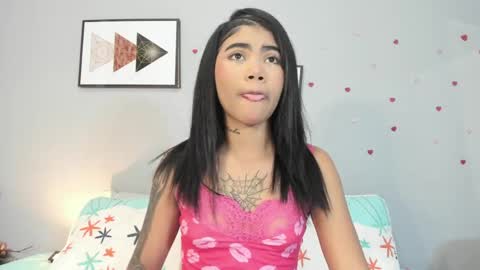 Pau online show from April 14, 12:22 pm