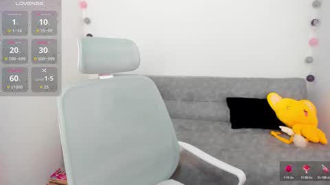 PAU online show from November 5, 12:10 am