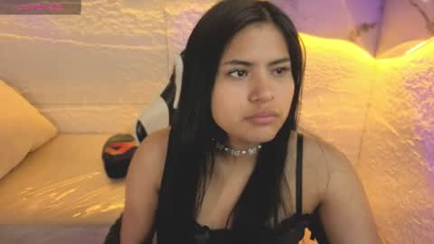 Live 800am 200pm COLOMBIAN HOUR online show from July 4, 1:06 pm
