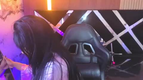 Live 800am 200pm COLOMBIAN HOUR online show from July 14, 1:17 pm