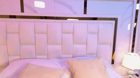 Paulina  online show from February 21, 7:15 pm