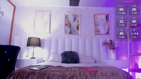 paulina johns online show from March 25, 12:11 pm