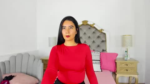 Snapshot of paulina_lux chatting on February 11, 8:03 pm paulina lux online show from February 11, 8:03 pm