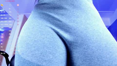 Snapshot of paulina_sweett chatting on October 23, 8:07 pm Paulina online show from October 23, 8:07 pm