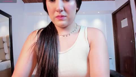 Snapshot of paulina_sweett chatting on November 30, 11:25 am Paulina online show from November 30, 11:25 am