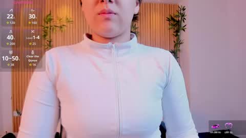 Snapshot of paulina_sweett chatting on July 11, 12:52 pm Paulina online show from July 11, 12:52 pm