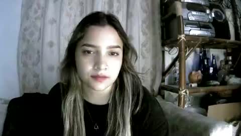 Snapshot of paulina_x_x chatting on August 2, 4:44 am paulina_x_x online show from August 2, 4:44 am