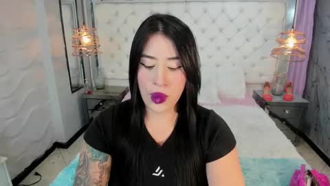 paulinabelen21 online show from September 16, 4:02 am