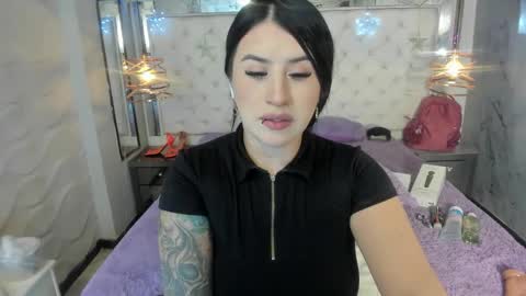 paulinabelen21 online show from December 20, 3:35 am