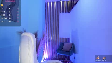 Paulina Belle online show from November 28, 2:31 pm