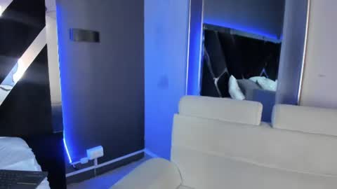 Snapshot of paulinaduarte_ chatting on July 11, 11:57 am Paulina online show from July 11, 11:57 am