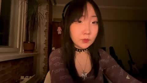 Snapshot of paulinaokutsu chatting on February 18, 2:24 pm Yuna online show from February 18, 2:24 pm