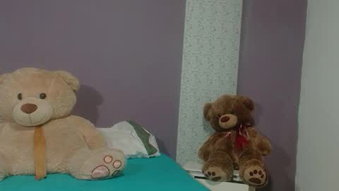 paulina online show from November 18, 8:46 pm