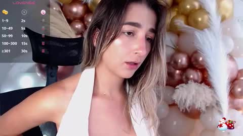 paulirose online show from December 15, 4:11 pm