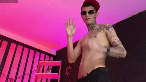 Snapshot of paulo527 chatting on February 4, 8:58 pm Paulo online show from February 4, 8:58 pm