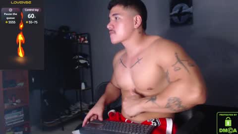 Snapshot of paulo_allen chatting on March 6, 10:15 pm Paulo online show from March 6, 10:15 pm