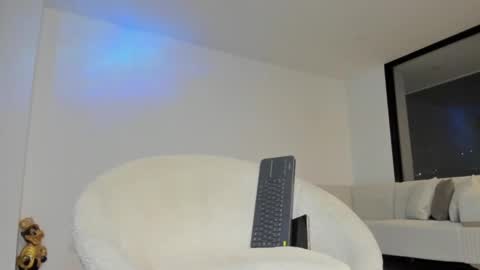 Snapshot of pauloruggeri chatting on December 7, 7:05 am PAULO online show from December 7, 7:05 am