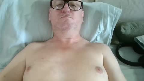 Snapshot of paulthehornyfurry chatting on November 29, 4:43 pm Paul online show from November 29, 4:43 pm