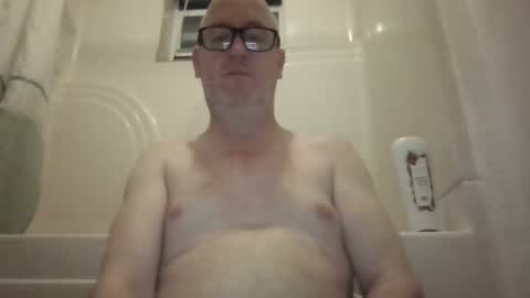 Snapshot of paulthehornyfurry chatting on May 18, 5:02 am Paul online show from May 18, 5:02 am