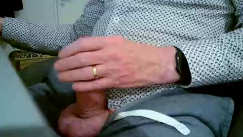 Paul online show from December 18, 6:47 pm