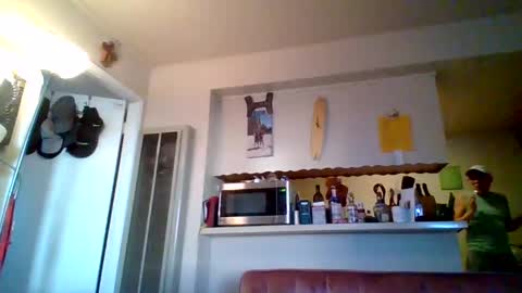 pawgkiller online show from June 6, 1:32 am