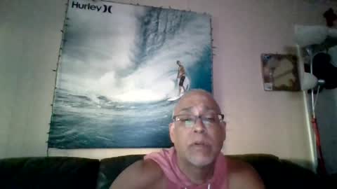pawgkiller online show from August 1, 2:11 am