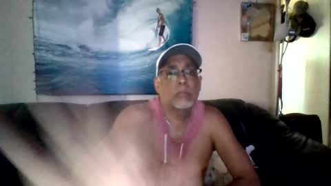 pawgkiller online show from August 5, 12:35 am