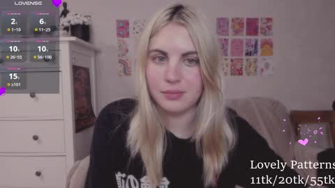 Allisses online show from December 3, 8:17 pm