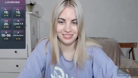 Allisses online show from November 1, 8:16 am