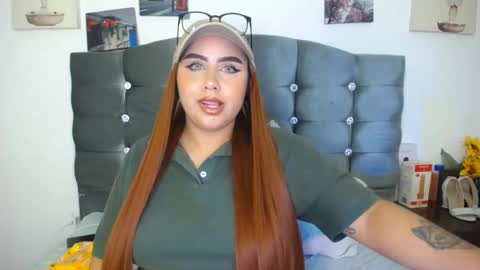 Snapshot of payton_bailey chatting on October 22, 5:41 am Payton online show from October 22, 5:41 am