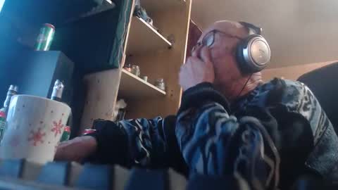 pc8474408 online show from December 14, 6:23 pm