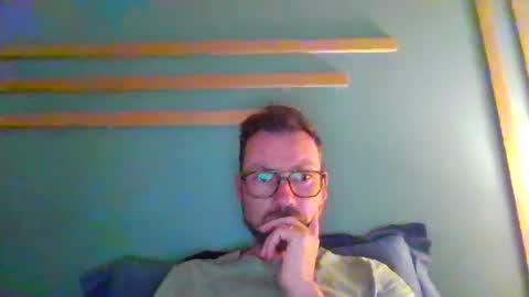 pchittt online show from June 10, 11:31 am