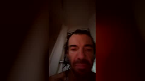 Snapshot of pcluq chatting on December 18, 10:32 am pcluq online show from December 18, 10:32 am