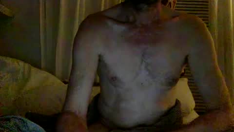 Snapshot of pea23 chatting on June 28, 11:00 pm pea23 online show from June 28, 11:00 pm